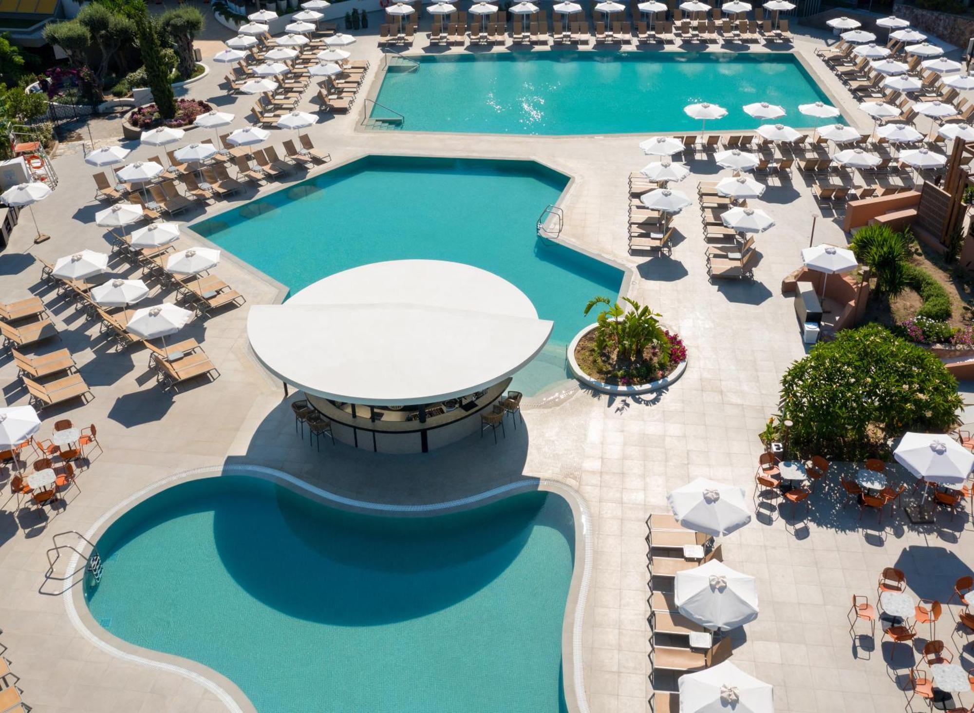 Olympic Palace Hotell 5*